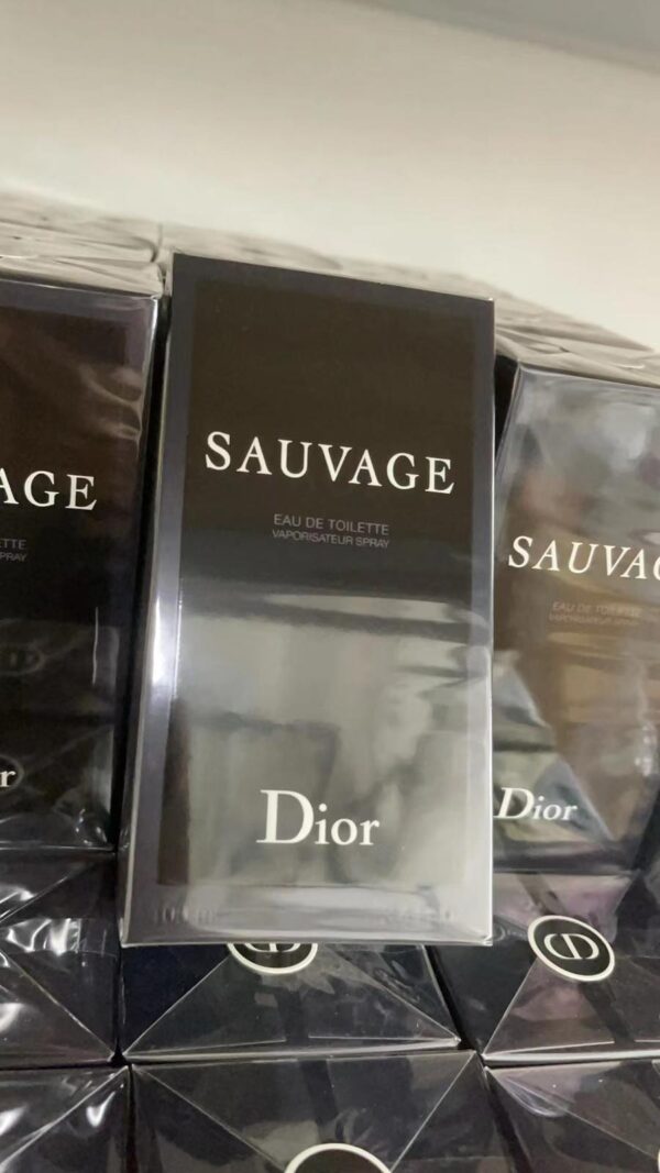 DIOR Sauvage Perfum 60ml - Image 6