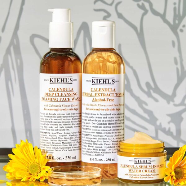 KIEHL'S Calendula Deep Cleansing Foaming Face Wash 230ml - Image 4