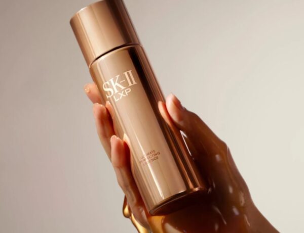 SK-II LXP Ultimate Perfecting Essence (150ml) - Image 2